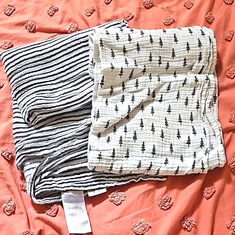 Aden + Anais baby blanket muslin blanket receiving